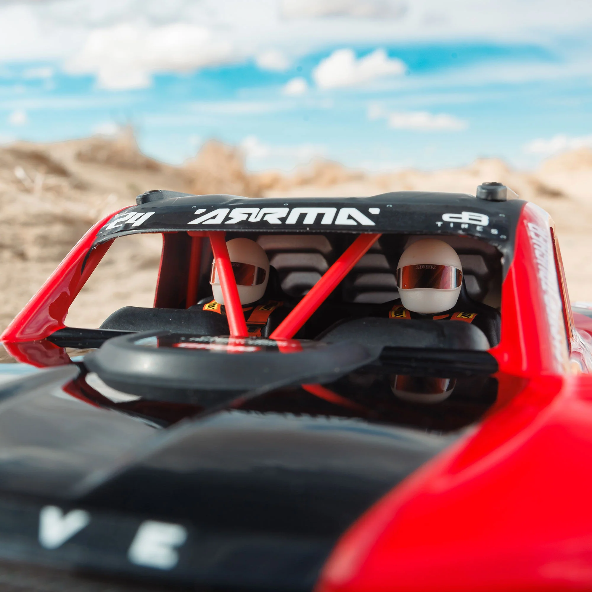 Arrma Mojave Grom Mega 1/16 380 4X4 Small Scale Desert Truck RTR rouge/noir - Image 13