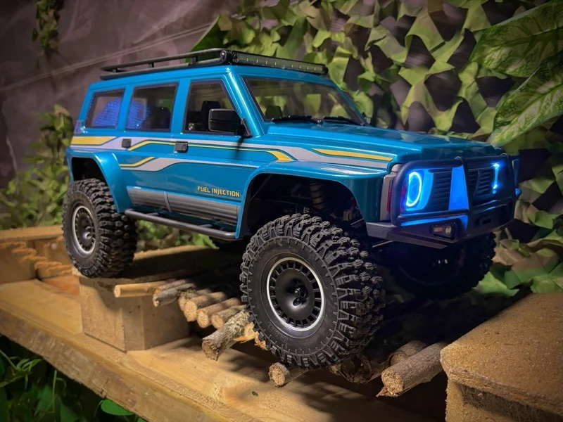 Crawler Absima CR4.4 PATROL 4wd 1/10 RTR 12040 light blue - Image 4