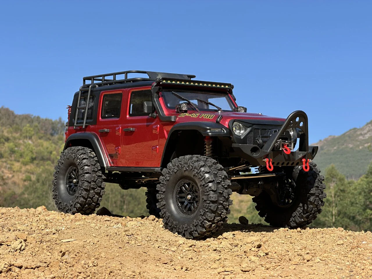 DF Models Crawler RC DF-04S PRO 1/10 Scale rouge métal – Brushless RTR - Image 9