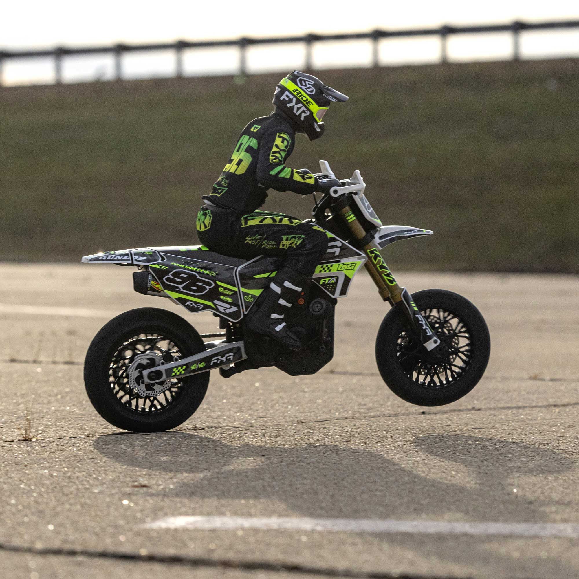 Moto RC Losi 1/4 Promoto-SM FXR RTR blanc - LOS-2272 - Image 27