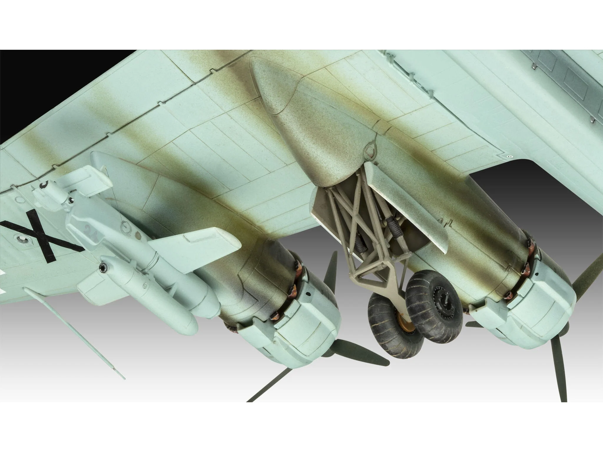 Maquette avion Revell 03777 Focke-Wulf Fw 200 C-5/C-8 Condor - Image 6