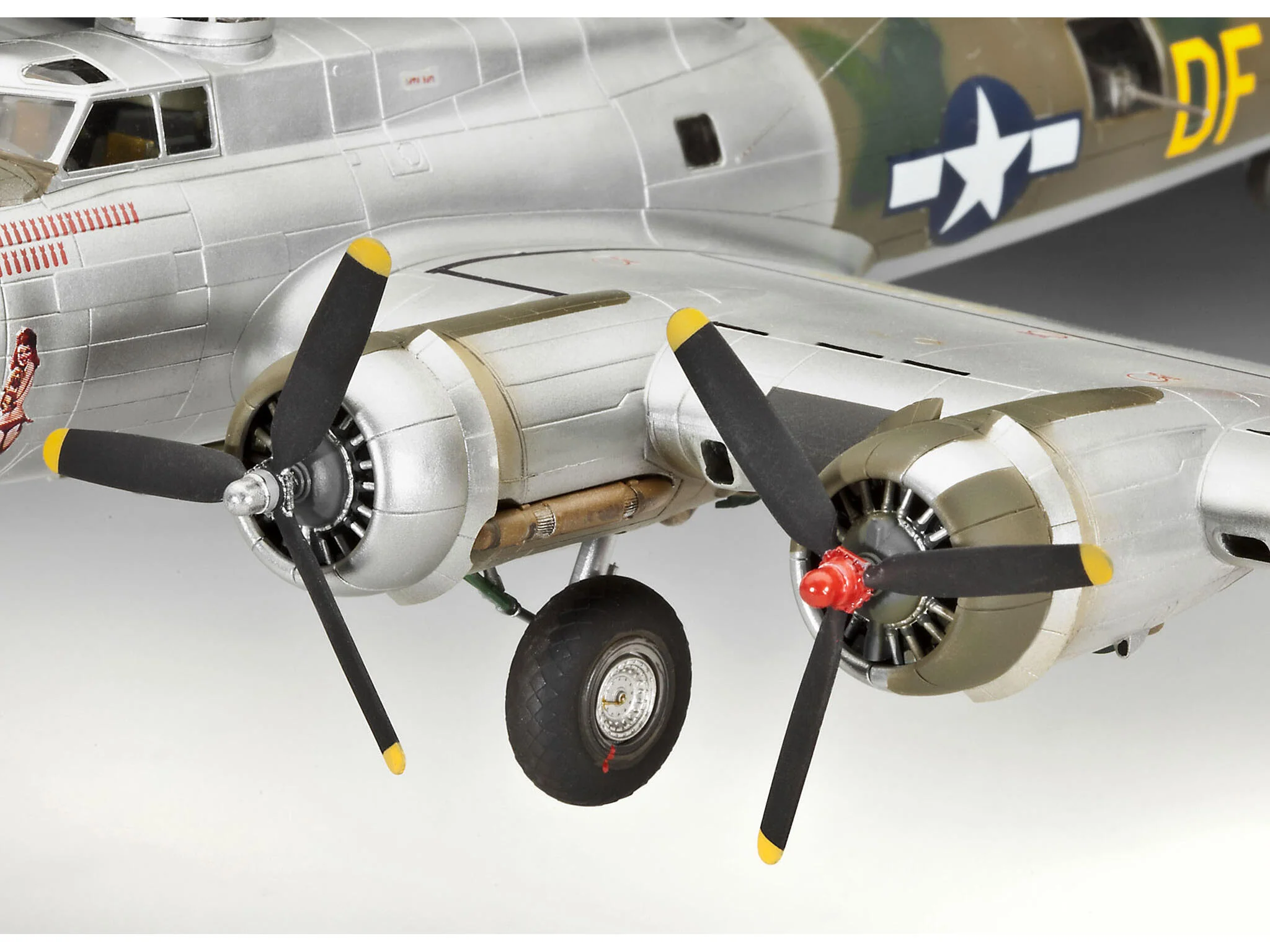 Maquette avion Revell 04283 B-17G Forteresse volante - Image 6