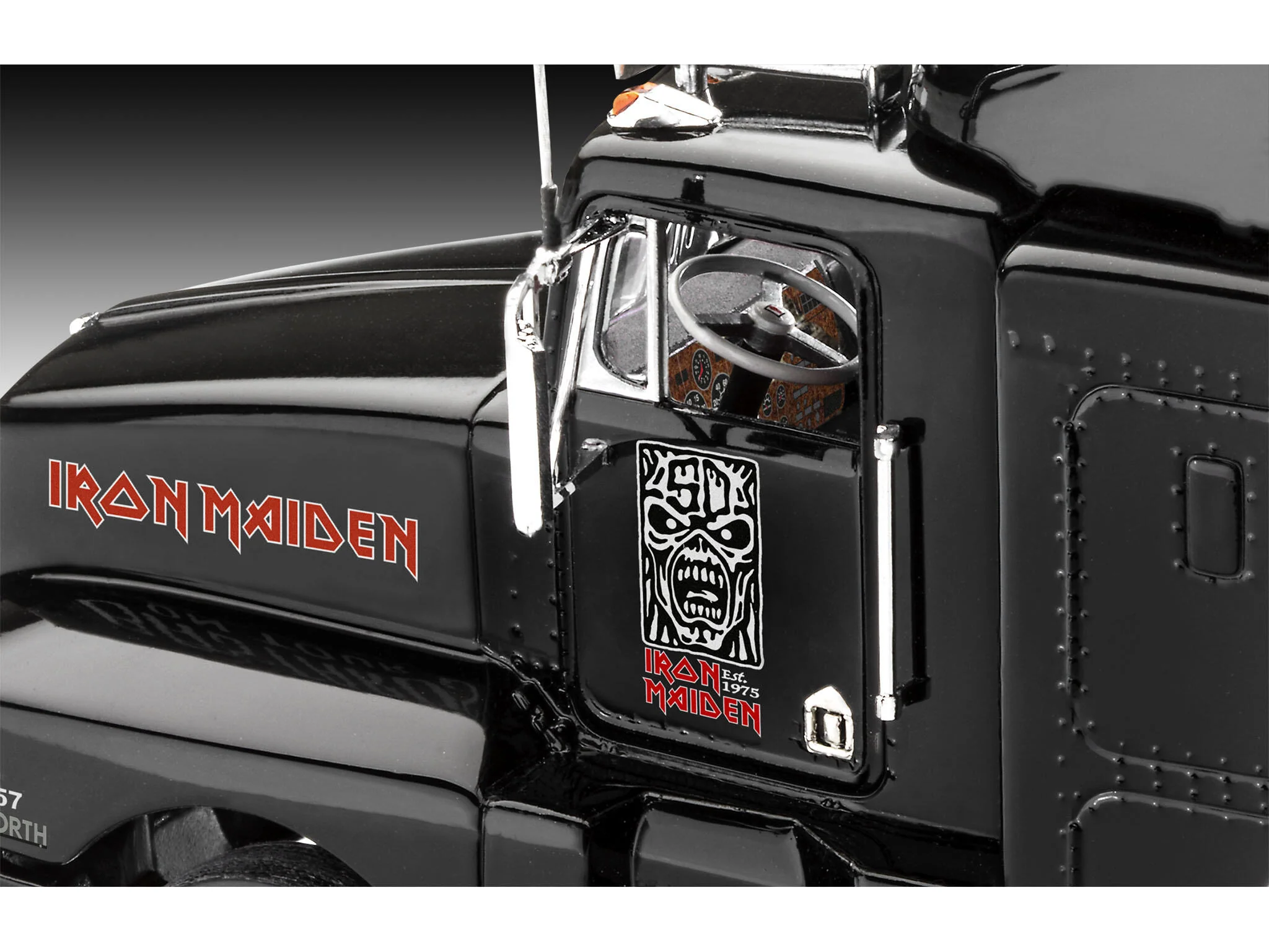 Maquette Revell 07740 Tour Truck "Iron Maiden" (50th Anniversary) - Image 3