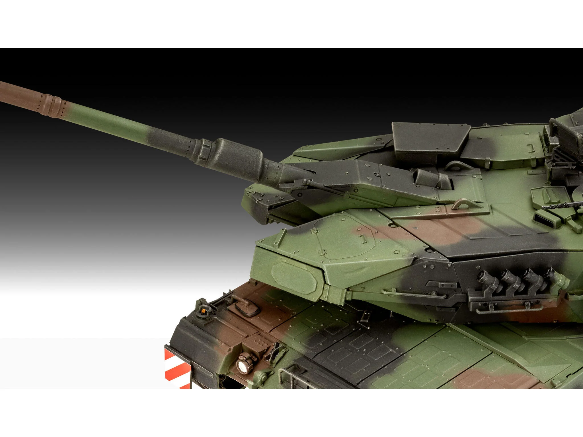 Maquette militaire Revell 63360 Model Set Leopard 2A7A1 avec accessoires de base - Image 5