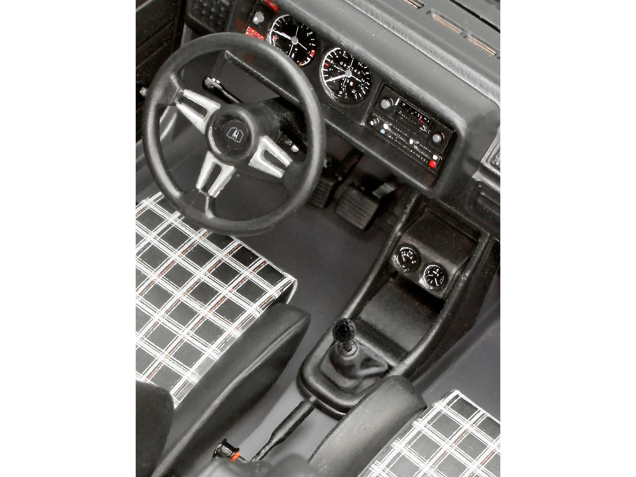 Maquette voiture Revell 07072 VW Golf 1 GTI - Image 4