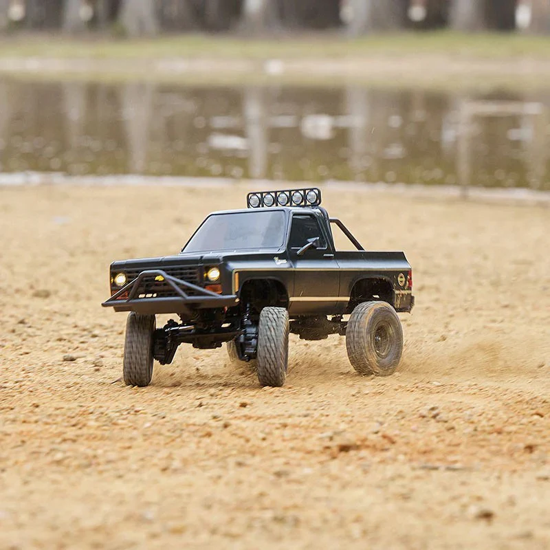 Petit crawler FMS 1/24 FCX24 Chevrolet K5 Blazer pro RTR noir - FMS12403PRORTRBK - Image 6