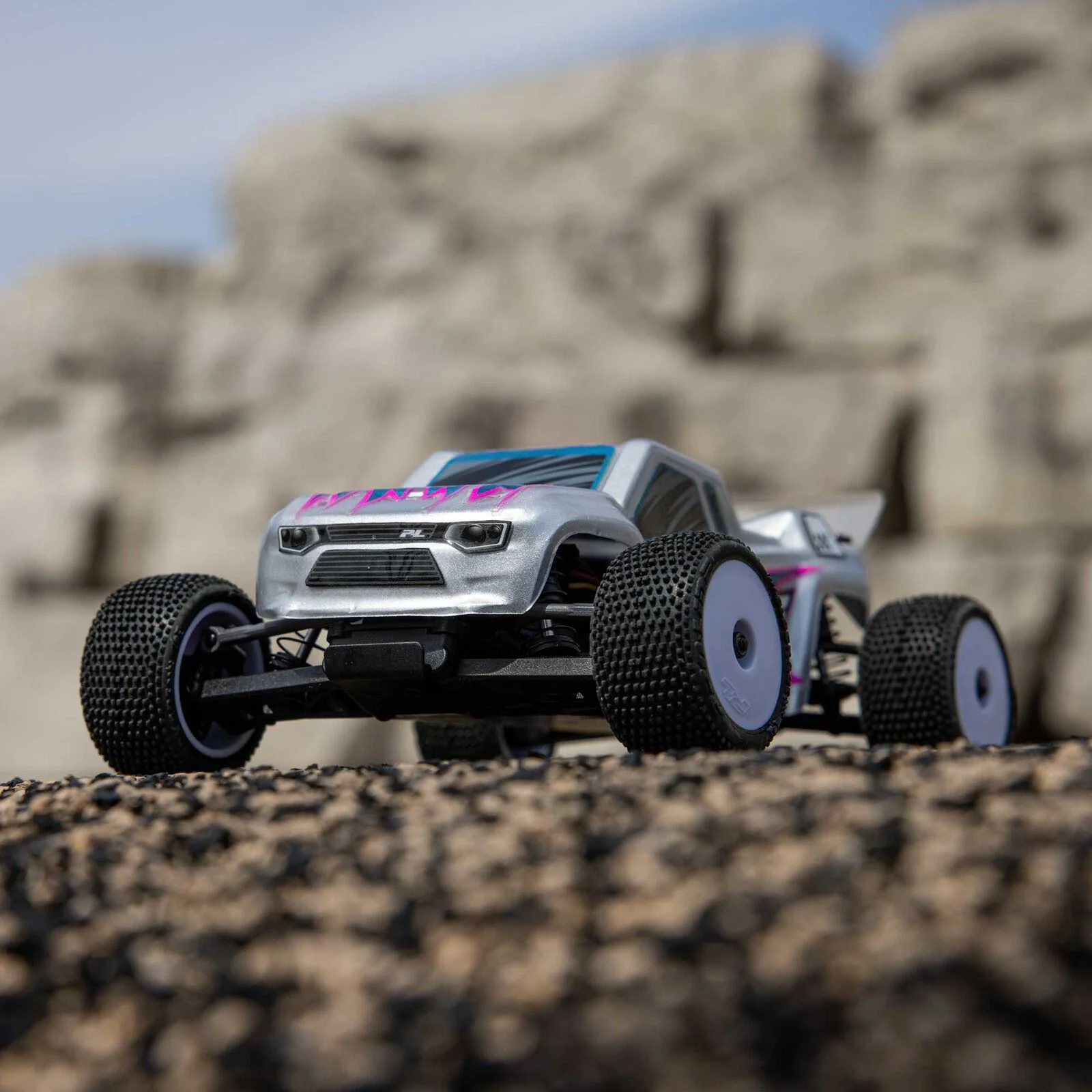 Stadium truck Losi 1/28 Micro-T 2S 2WD RTR gris LOS-1392T2 - Image 12