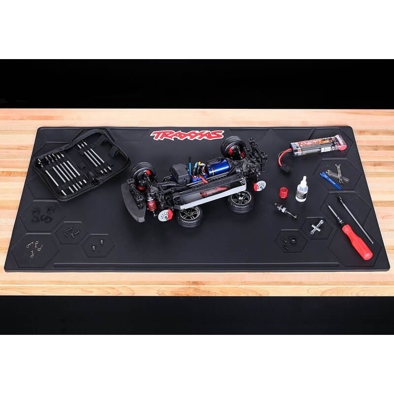Traxxas 3426 Tapis de stand en caoutchouc robuste (91x51cm) - Image 4
