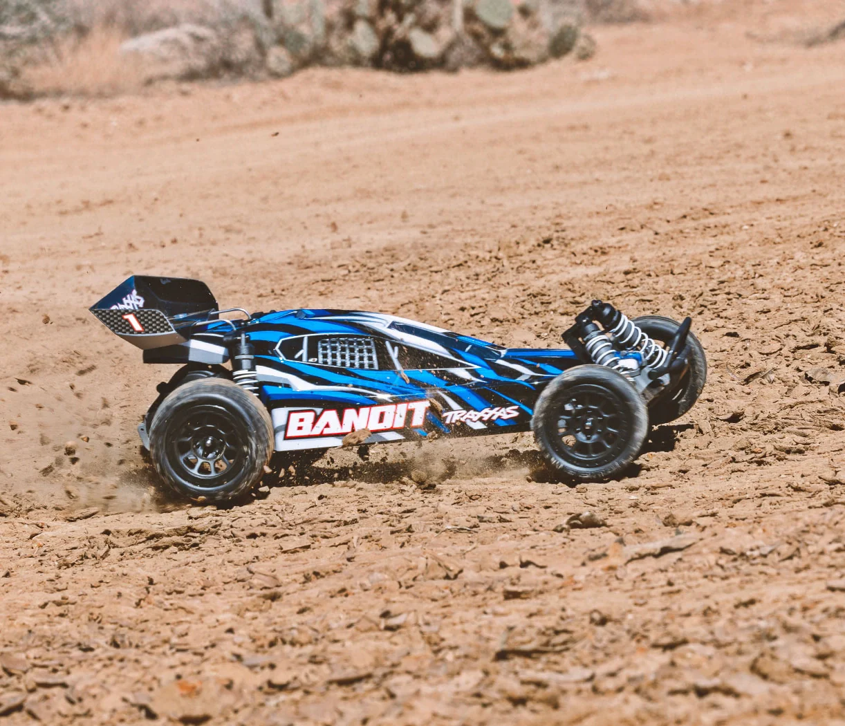 Traxxas Bandit 4x2 charbon avec accu et chargeur usb - 24254-8 bleu - Image 6