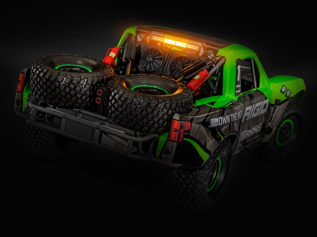 Traxxas UDR Unlimited Desert Racer 4WD avec leds 85086-4 vert - Image 6