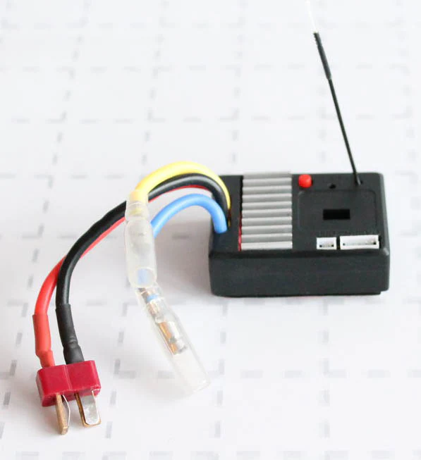 Variateur électronique ESC d'origine DF 7462 / MD11326
